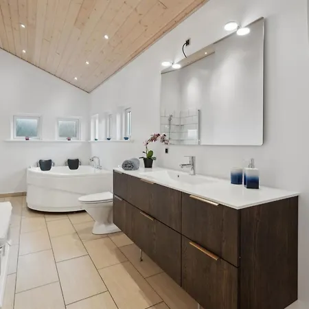 Reimer - 700m From The Sea By Interhome Hébergement de vacances Nedre Lysabild