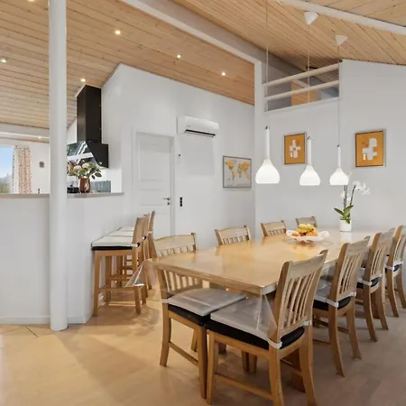 בית נופש Reimer - 700m From The Sea By Interhome *