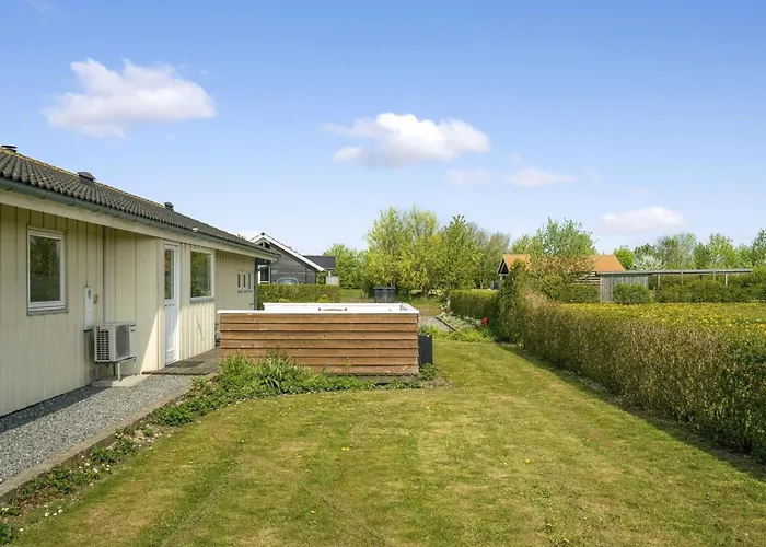 Reimer - 700m From The Sea By Interhome Feriehus