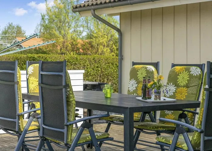 Reimer - 700m From The Sea By Interhome